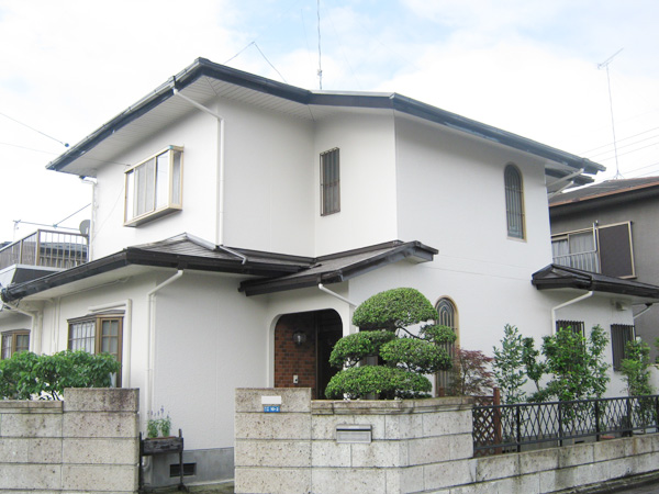 栃木県宇都宮市。住宅、屋根・外壁塗装の太陽装建。熟練と技とスピード、徹底したコスト管理により、低価格を実現。お客様の声。宇都宮市さつき町Y様